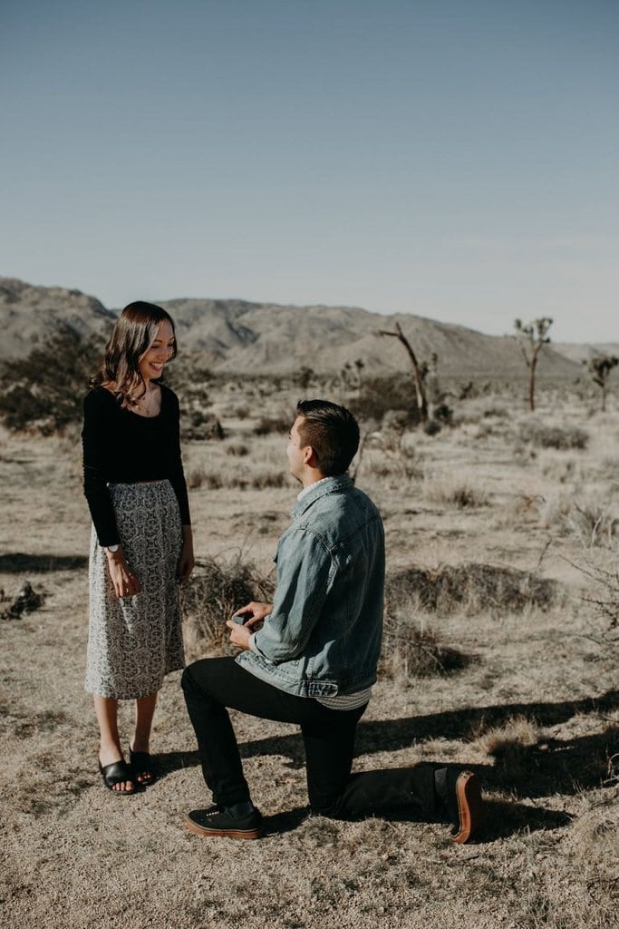 Engagement Photo Ideas: The Ultimate Guide | Wandering Weddings