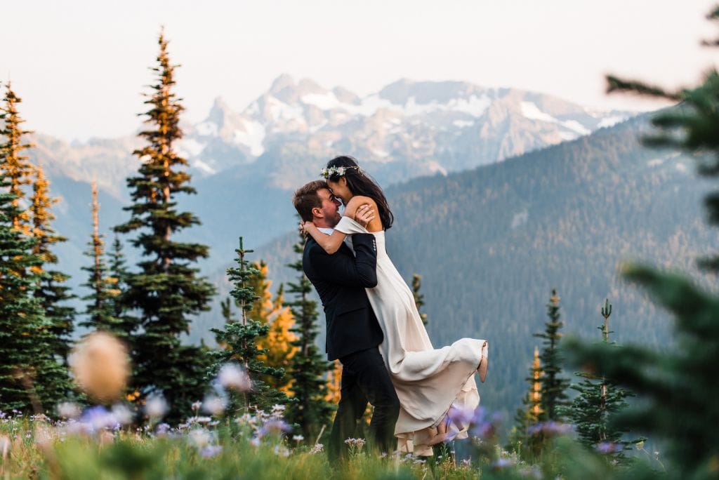 mount rainier washington pacific northwest pnw mountain elopement wedding