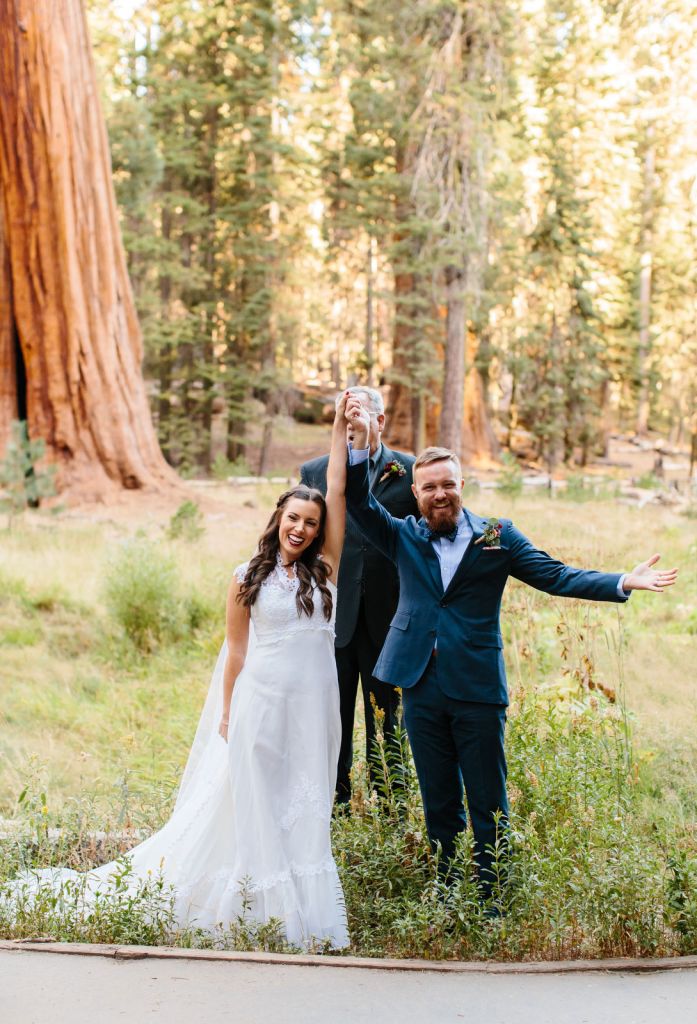 round meadow sequoia national park california elopement wedding