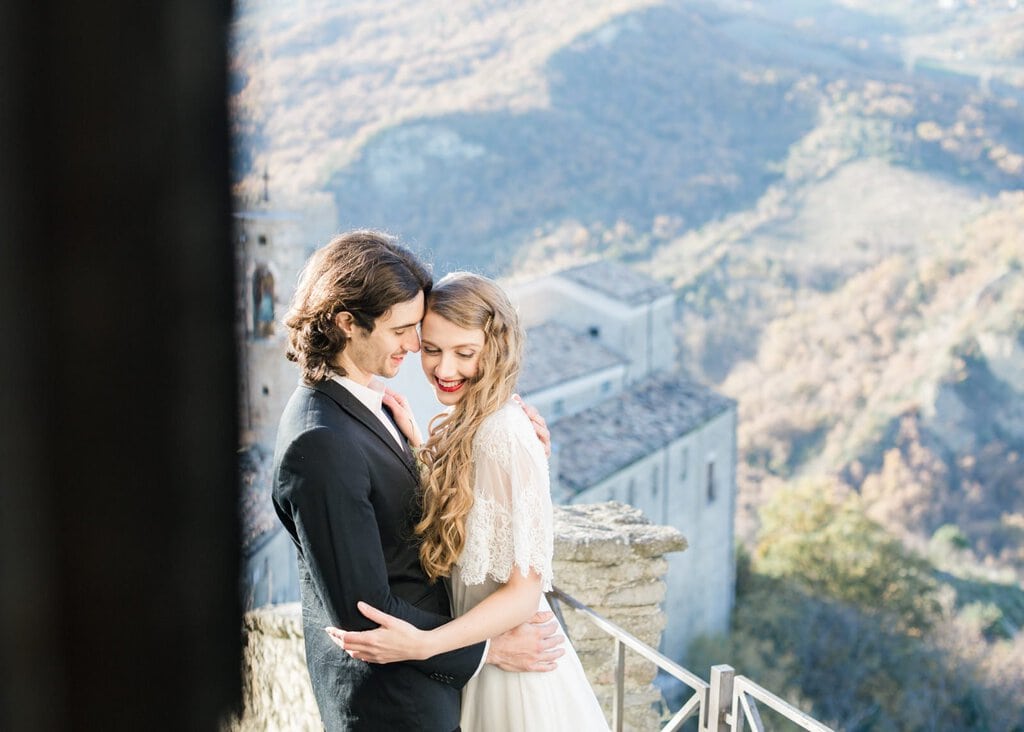 Italy elopement in Castle.
