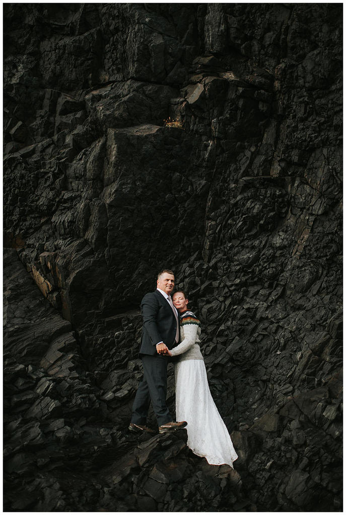 Intimate elopement in Iceland portraits