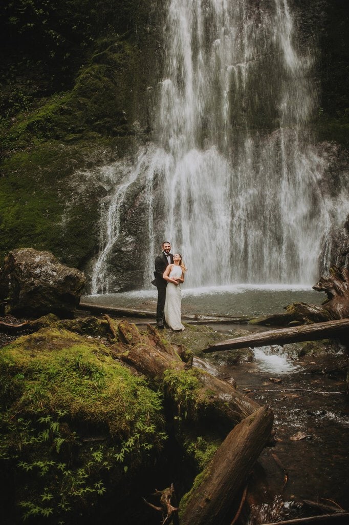 olympic peninsula lake crescent marymere falls washington forest elopement pnw wedding