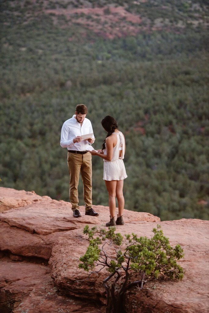 devils bridge doe mountain sedona arizona adventure wedding