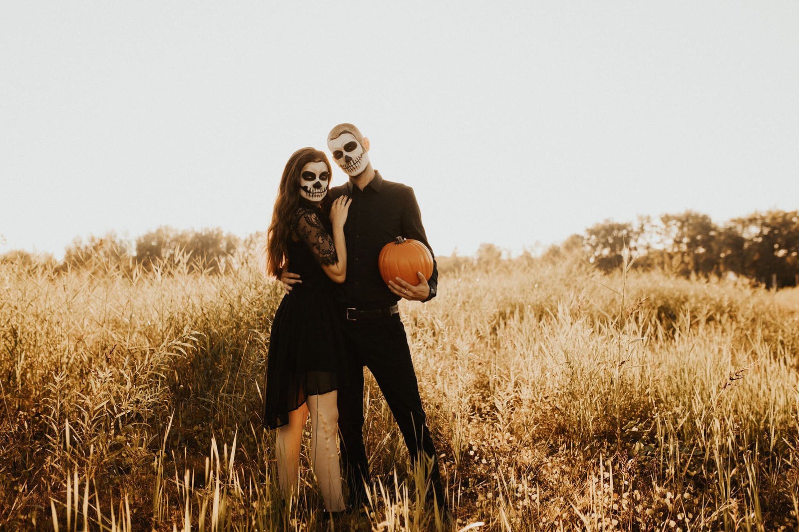 Halloween couple photography.
