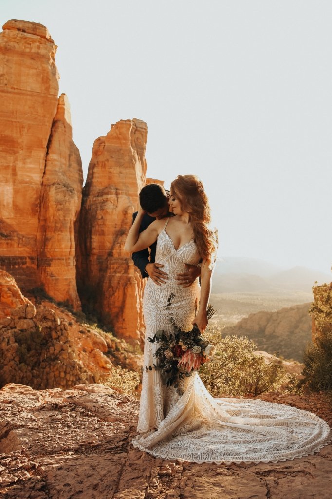 elopement weddings in red rock sedona