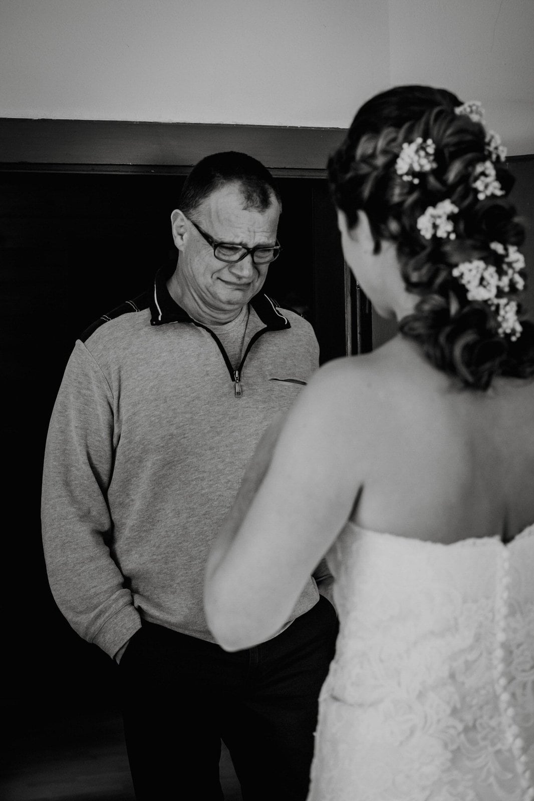 dad's first look with bride