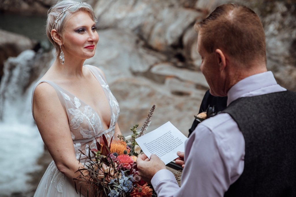 elopement ceremony in Vermont