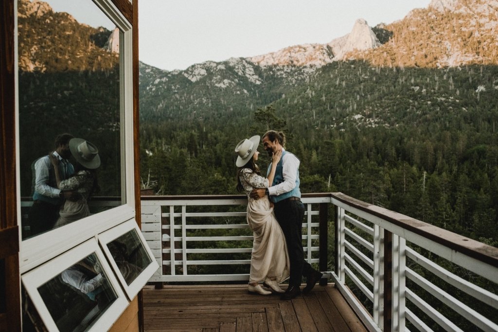 California airbnb wedding