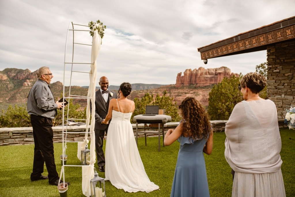 30+ Airbnb Wedding Venues Around The World - Wandering Weddings