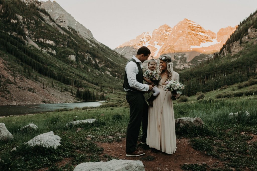 10 Year Vow Renewal at Maroon Bells in Colorado - Wandering Weddings